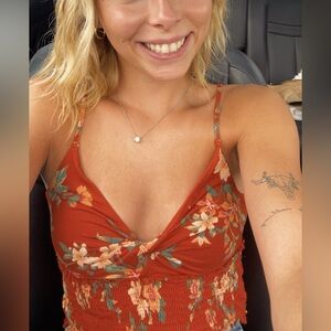 American eagle floral top size S